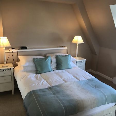 Cambridge House Bed & Breakfast ทอร์พอยท์ ภายนอก รูปภาพ