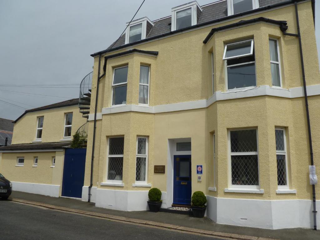 Cambridge House Bed & Breakfast ทอร์พอยท์ ภายนอก รูปภาพ