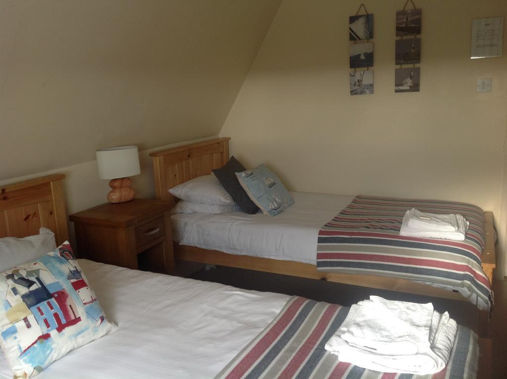 Cambridge House Bed & Breakfast ทอร์พอยท์ ภายนอก รูปภาพ