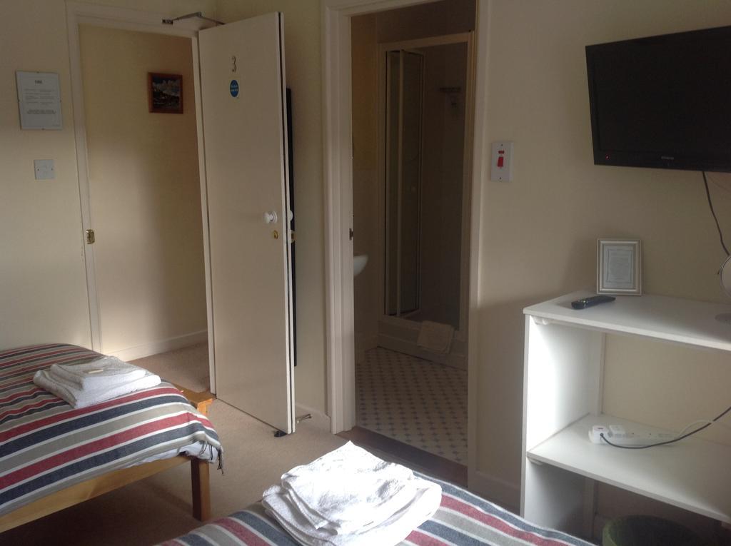 Cambridge House Bed & Breakfast ทอร์พอยท์ ภายนอก รูปภาพ